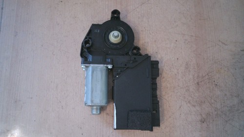 Fensterhebermotor links vorne - links,